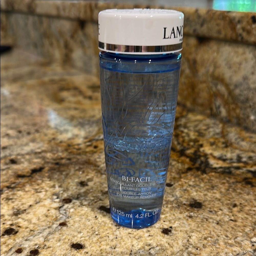 NEW NEVER USED! Lancôme Double-Action Eye Makeup Remover in Blue